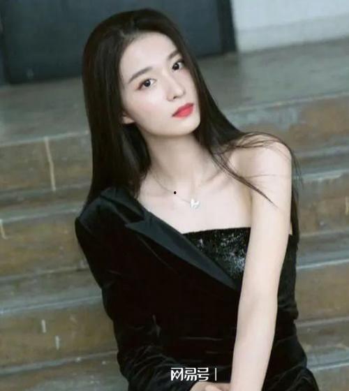 最新爆料王楚然是谁,王楚然,娱乐圈新晋女神的崛起之路